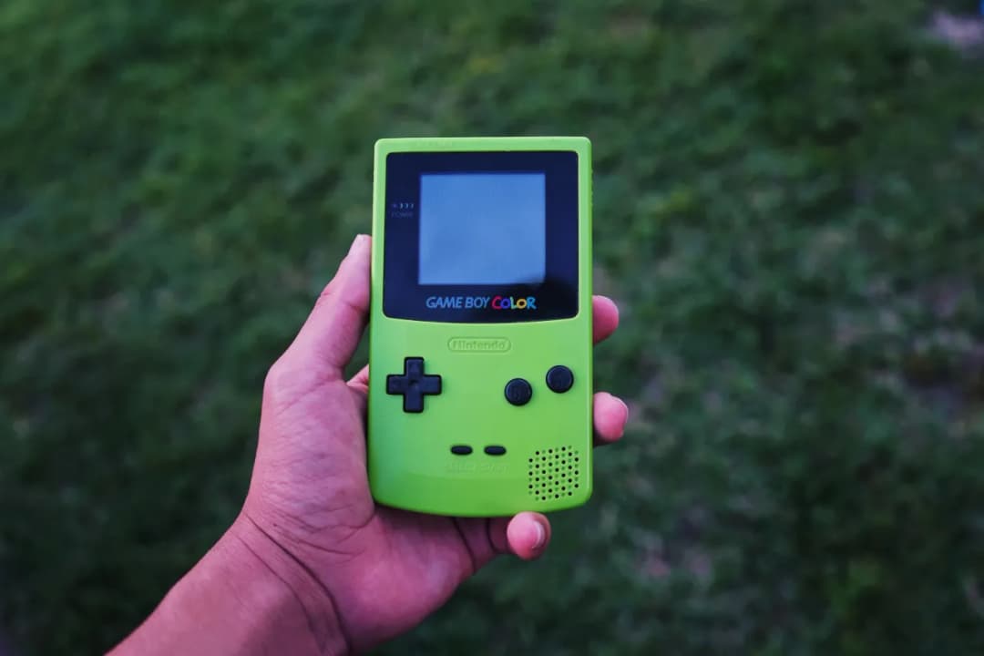 Gdzie kupić stare gry? Odkryj najlepsze miejsca na retro zakupy