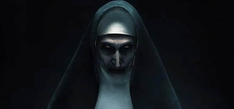 Film Zakonnica: Przerażający horror o mrocznych tajemnicach klasztoru