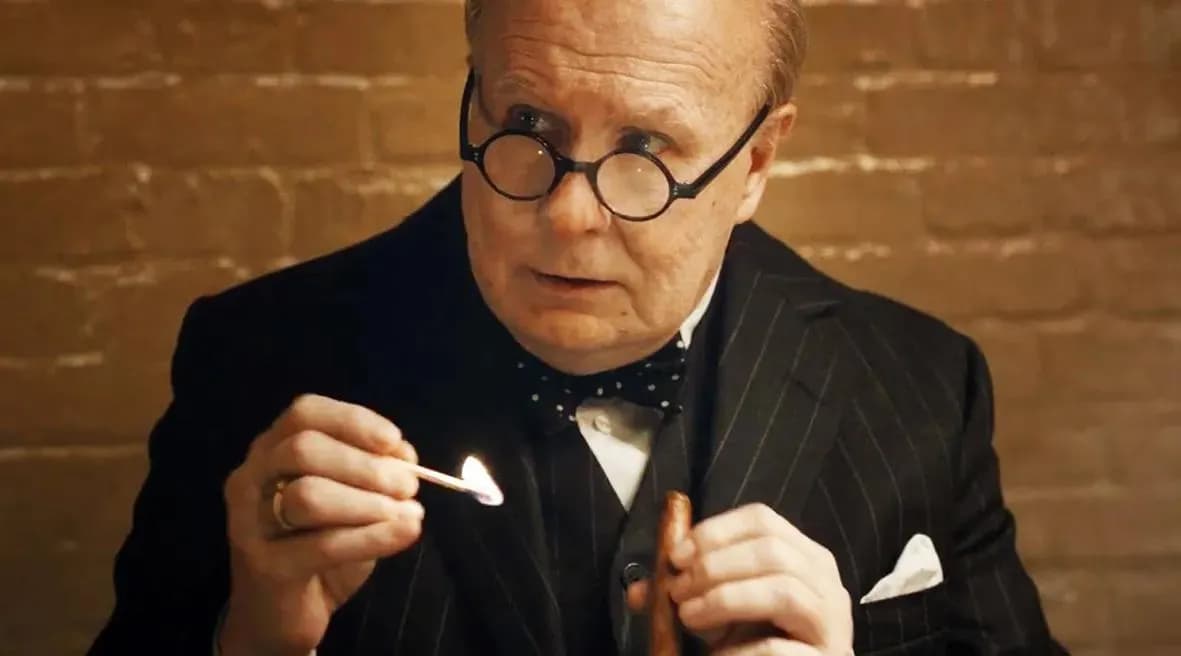 Film Czas mroku: Dramat wojenny o Churchillu, który zmienił historię